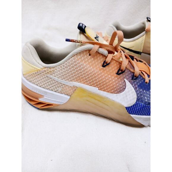 Nike Metcon 7 AMP Men's Size 10 Training Shoes Multi-Color DM0259-900 Running - Picture 4 of 16